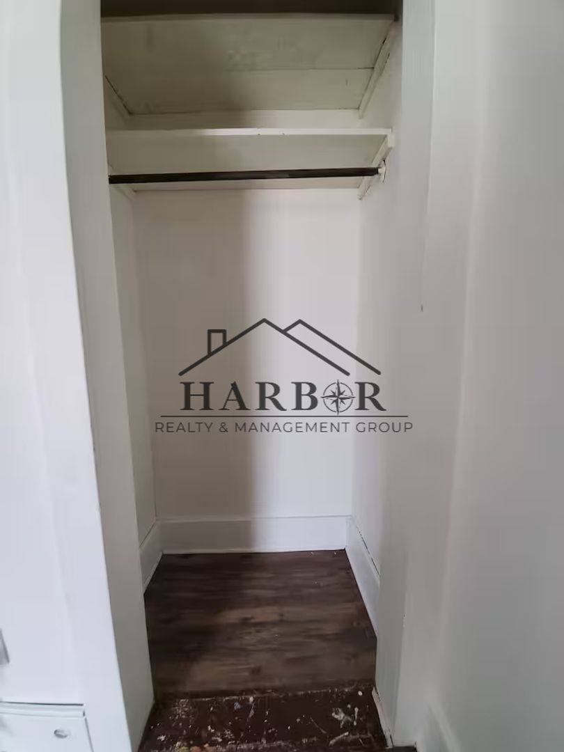 Apartment for rent at 212 7th St NW #3, Rochester, MN 55901
