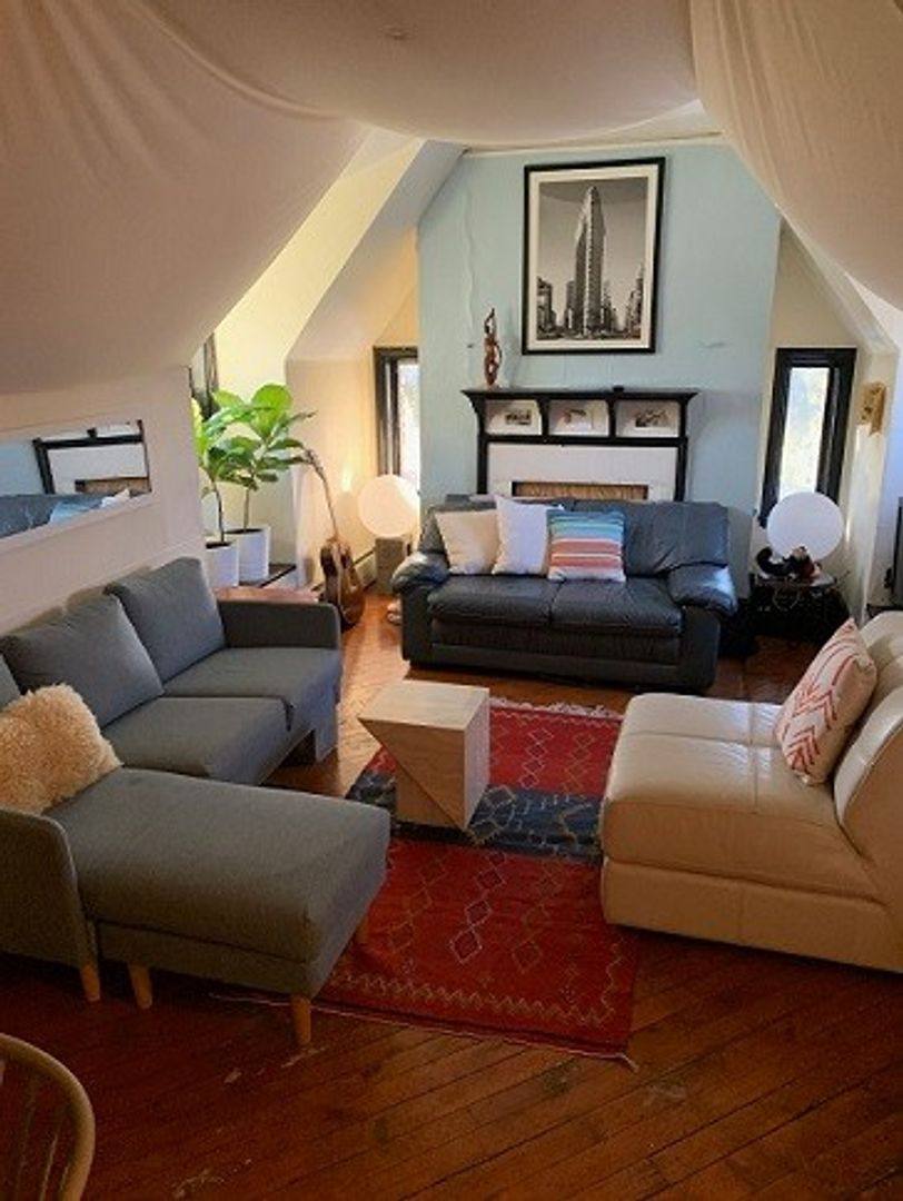 Apartment for rent at 510 E Seneca St, Ithaca, NY 14850
