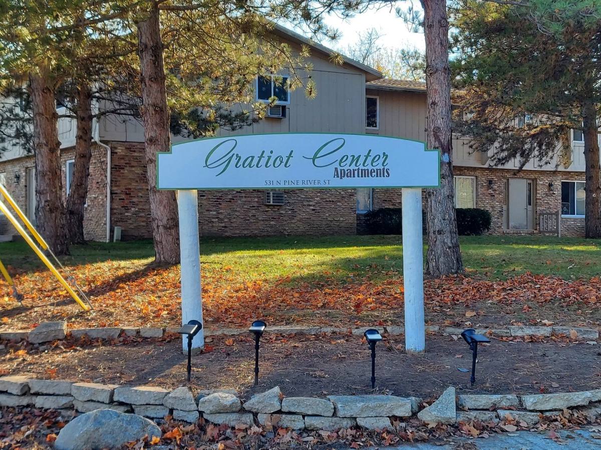 Apartment for rent at 531 N Pine River St, Ithaca, MI 48847