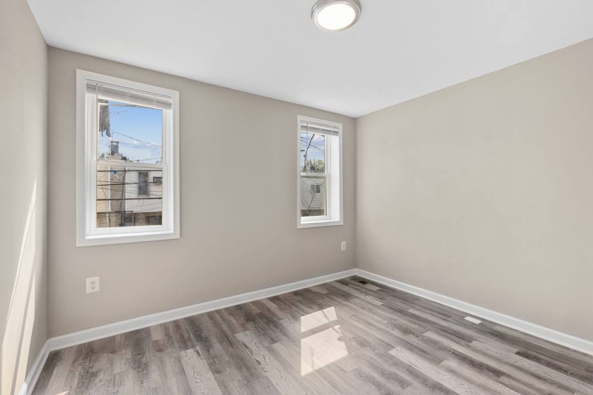 House for rent at 531 N Belnord Ave, Baltimore, MD 21205