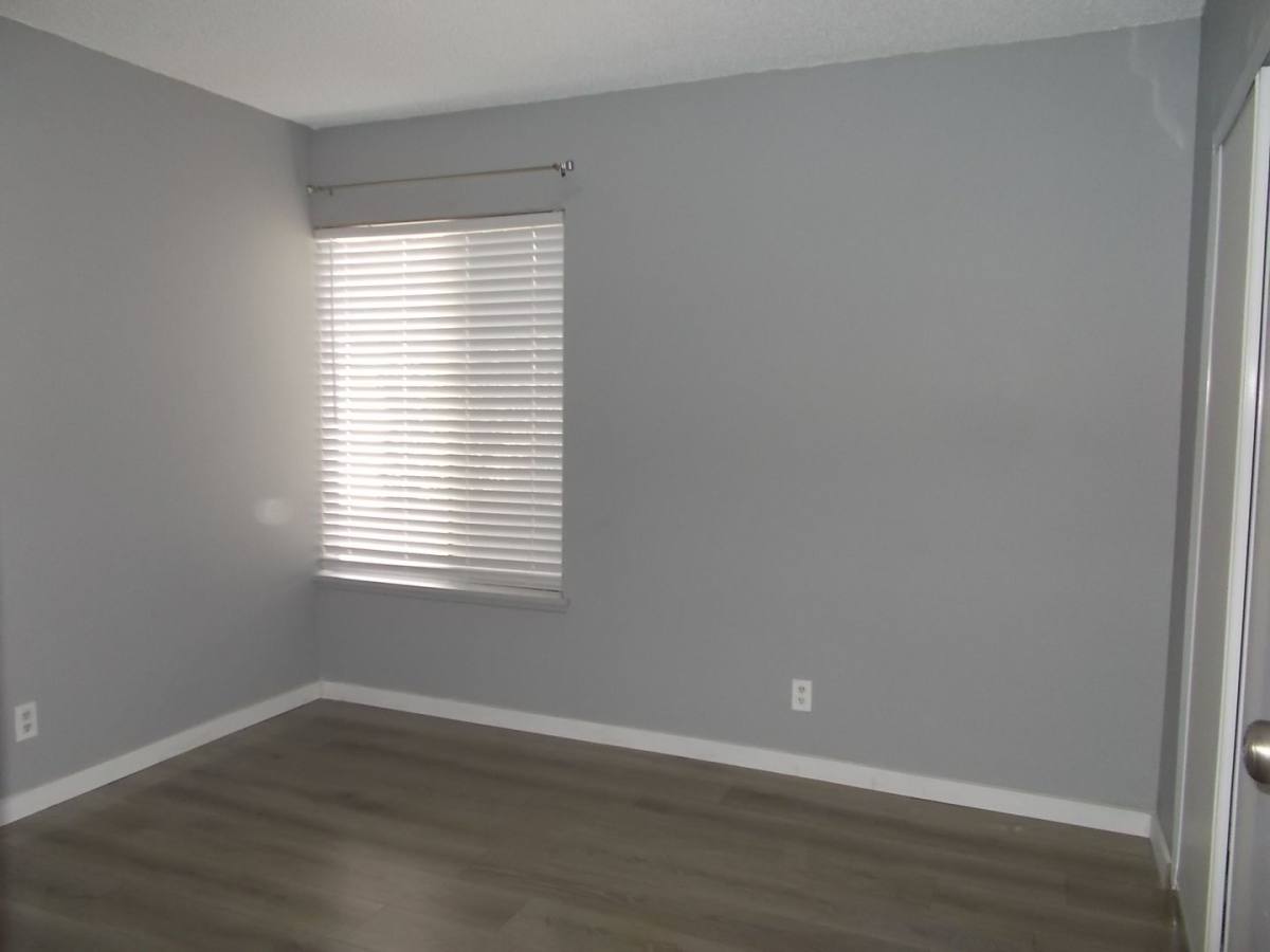 Townhouse for rent at 4521 Via Torino, Las Vegas, NV 89103