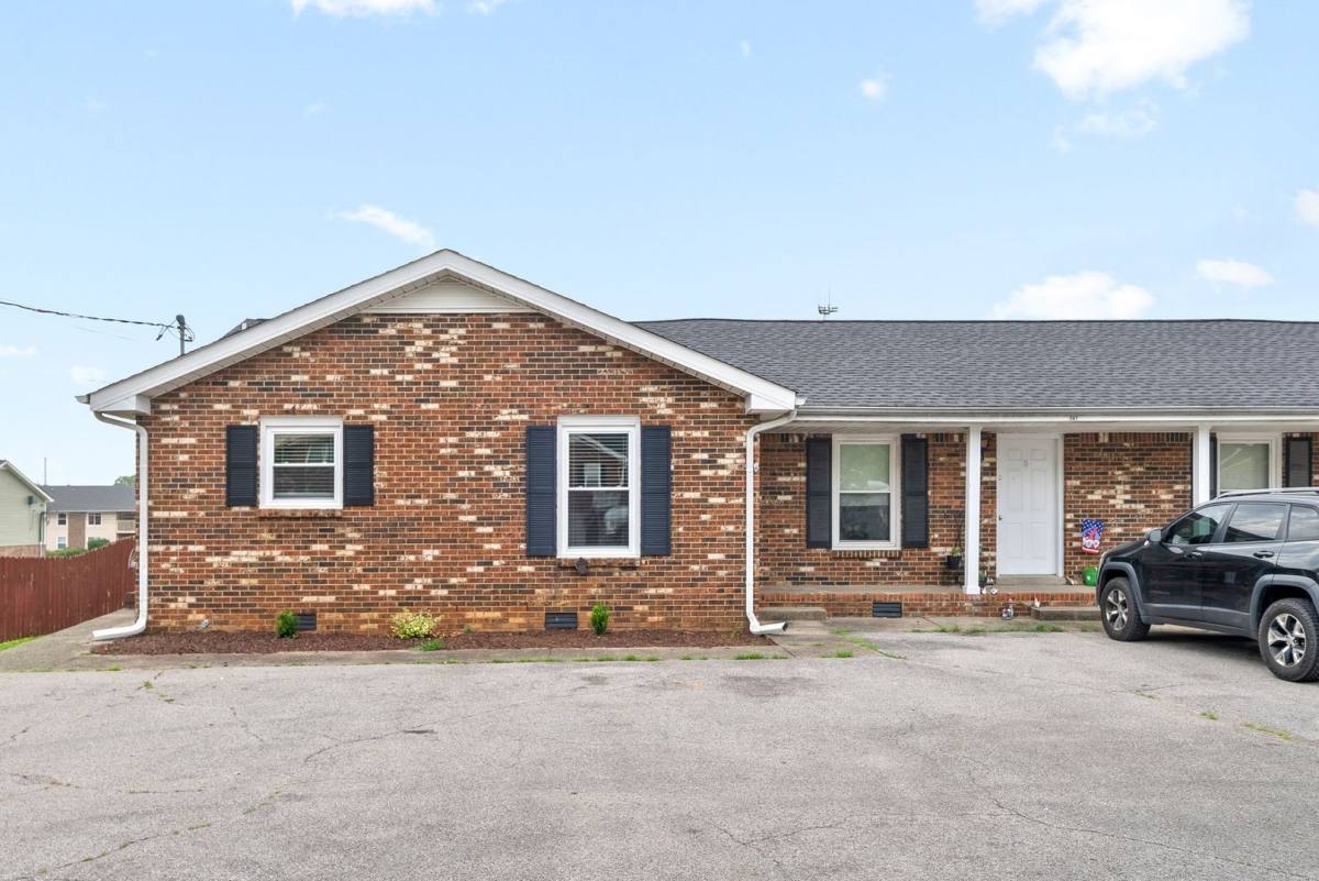 Apartment for rent at 147 Darlene Dr, Clarksville, TN 37042