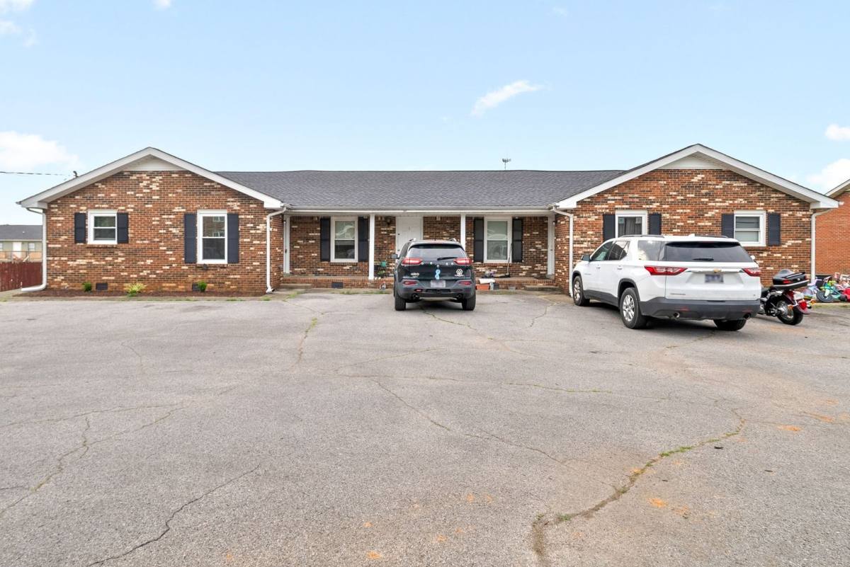 Apartment for rent at 147 Darlene Dr, Clarksville, TN 37042