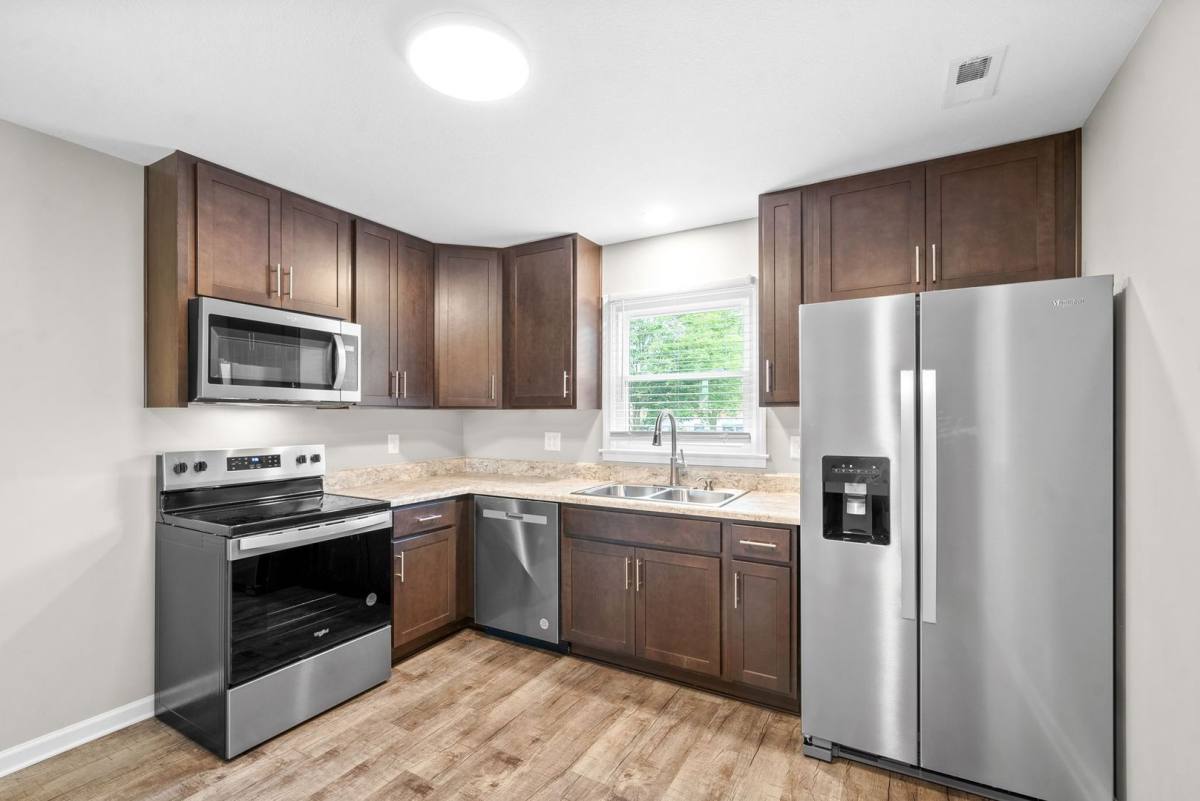 Apartment for rent at 147 Darlene Dr, Clarksville, TN 37042