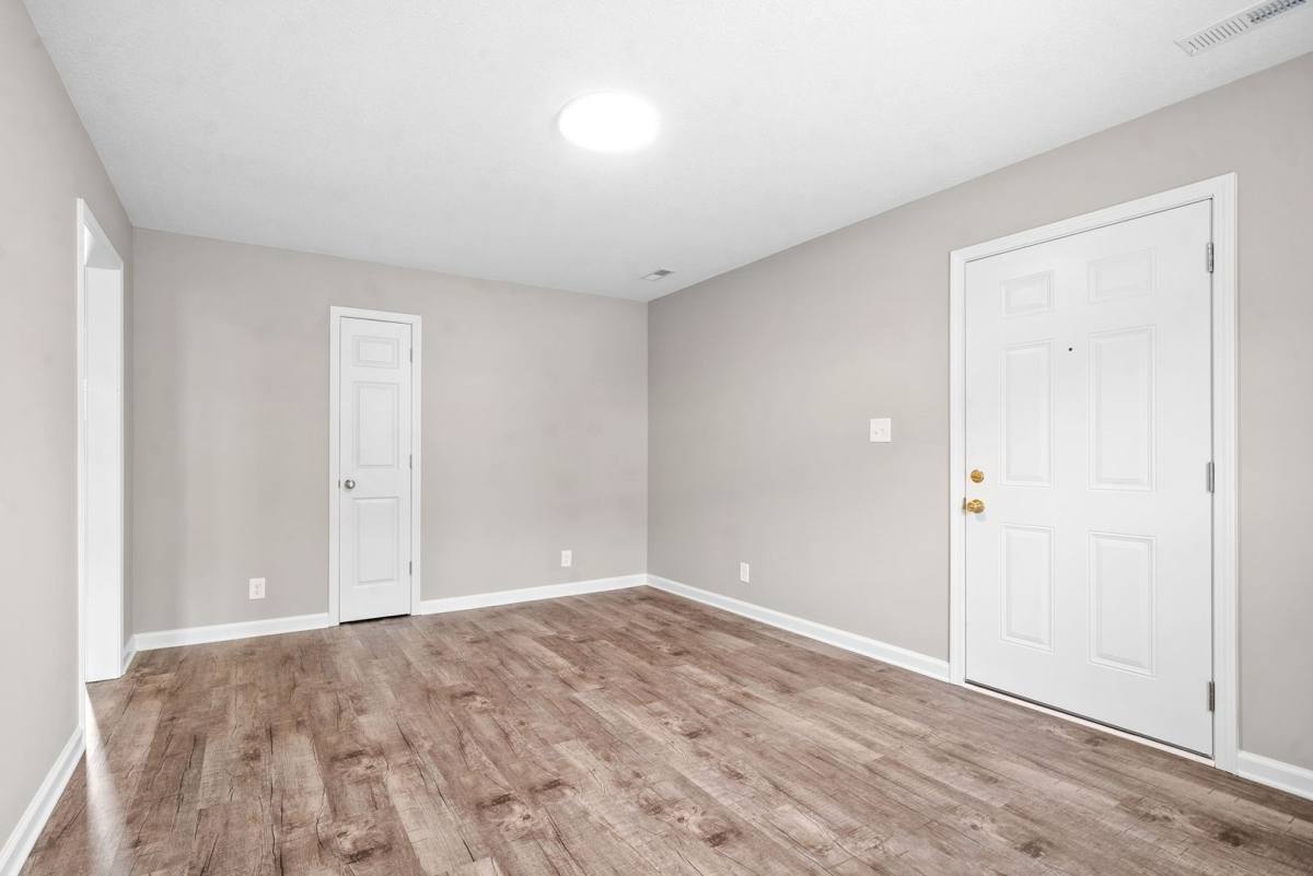 Apartment for rent at 147 Darlene Dr, Clarksville, TN 37042