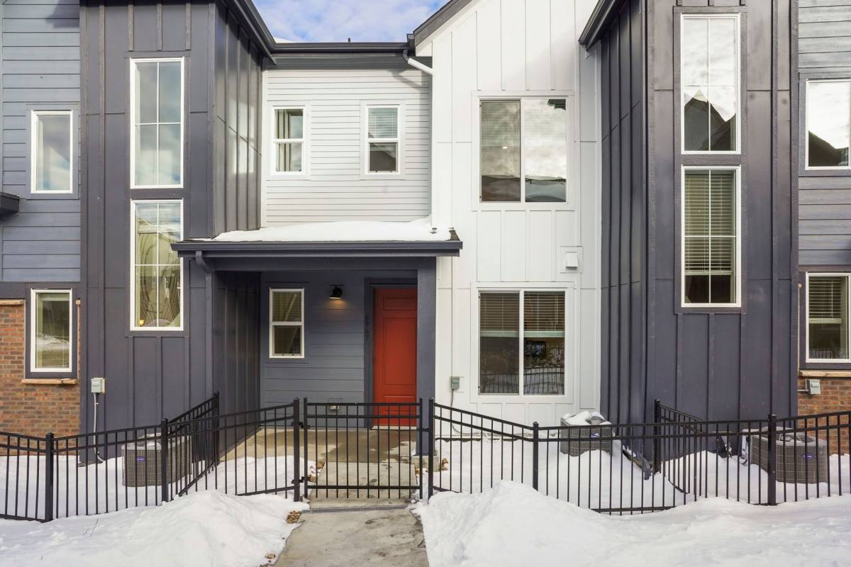 Townhouse for rent at 6977 Huddersfield Lane, Castle Rock, CO 80108