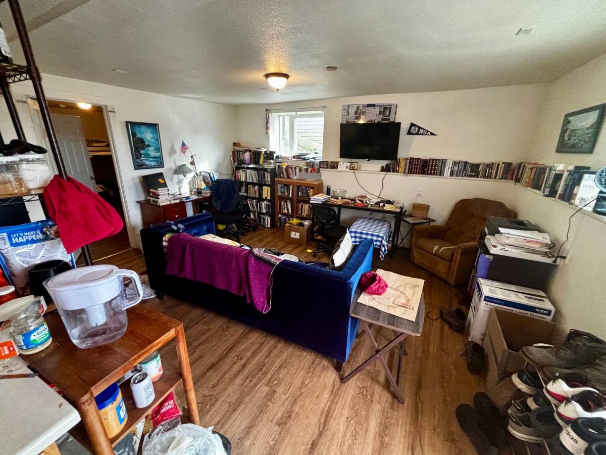 Apartment for rent at 621 S Jefferson St, Moscow, ID 83843