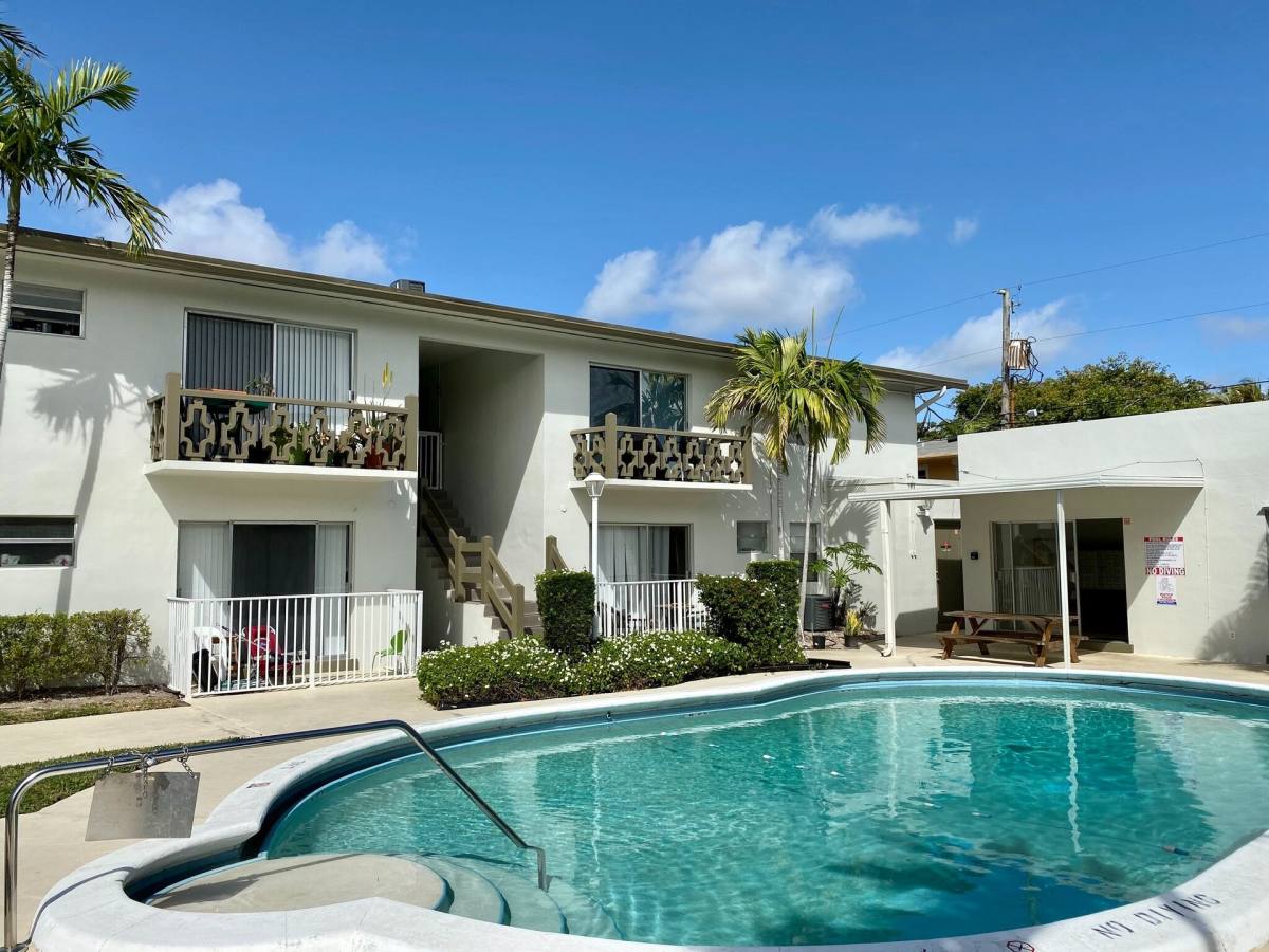 Apartment for rent at 3601 Van Buren St, Hollywood, FL 33021