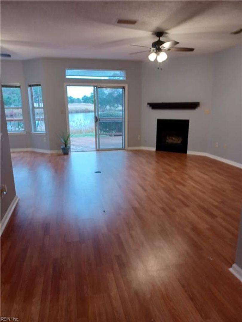House for rent at 1332 Lake Dr, Newport News, VA 23606