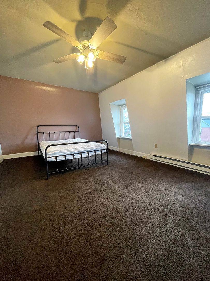 Apartment for rent at 219 W Water St, Middletown, PA 17057