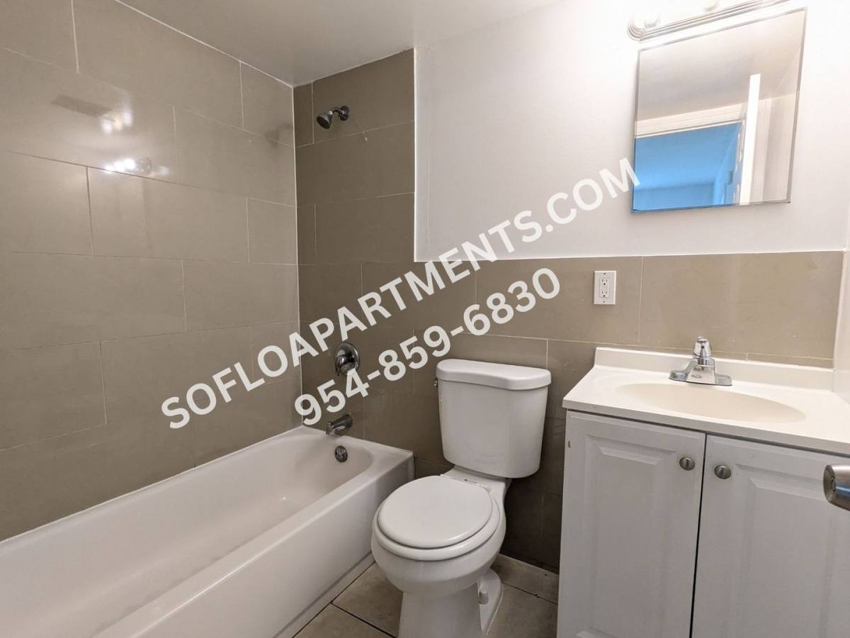 Apartment for rent at 701 SW 14th Ave, Fort Lauderdale, FL 33312