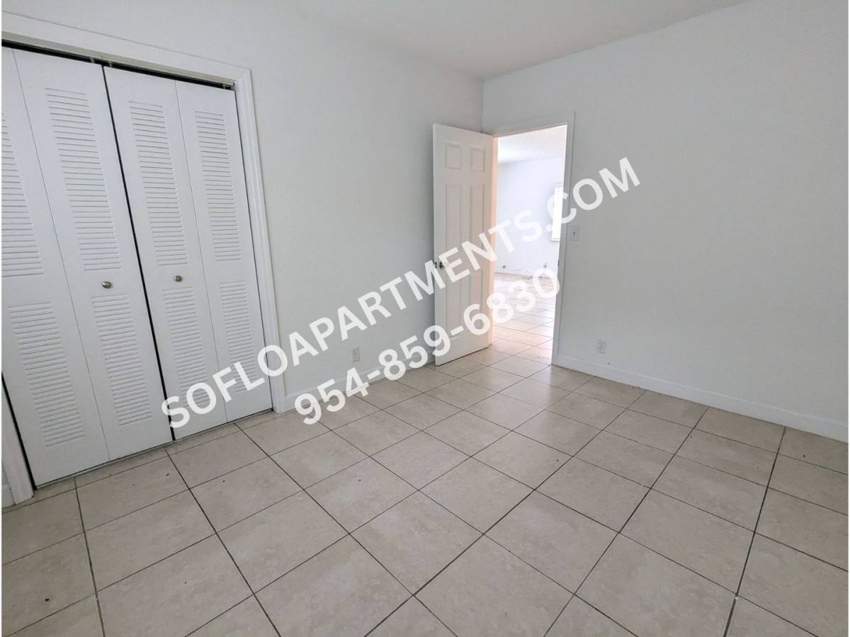 Apartment for rent at 701 SW 14th Ave, Fort Lauderdale, FL 33312