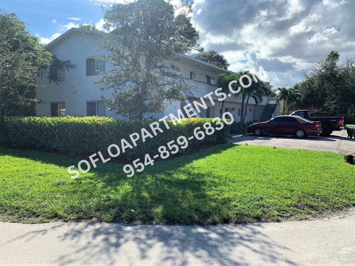Apartment for rent at 701 SW 14th Ave, Fort Lauderdale, FL 33312