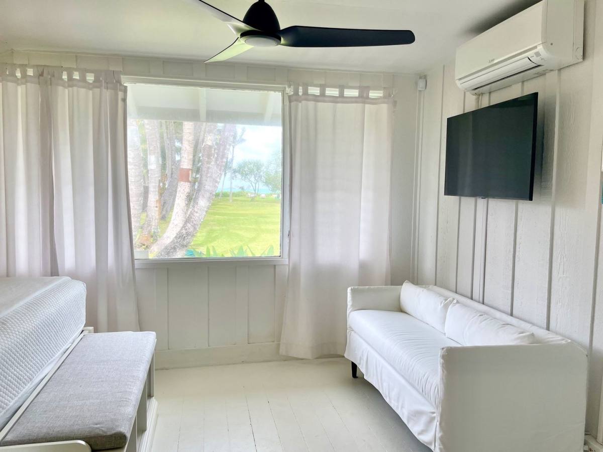 House for rent at 52 Kaapuni Dr, Kailua, HI 96734