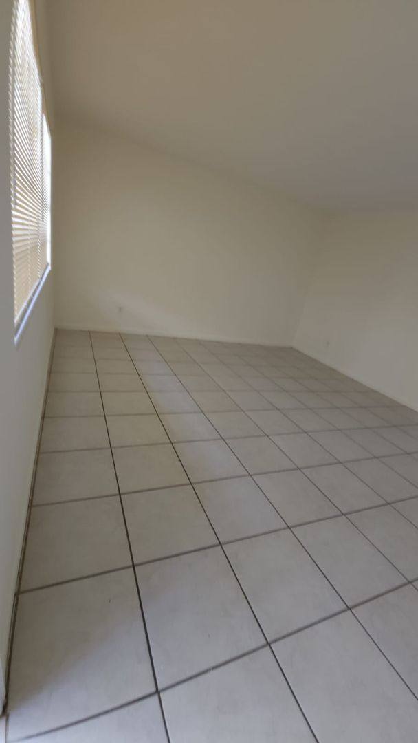 Apartment for rent at 2121 NE 168th St, Miami, FL 33162