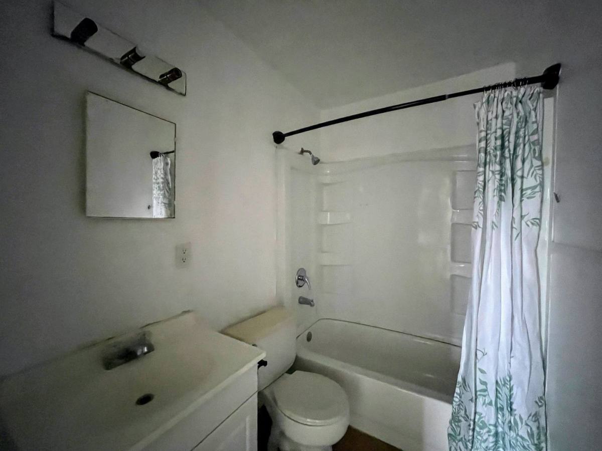 House for rent at 307 34th St, Snyder, TX 79549