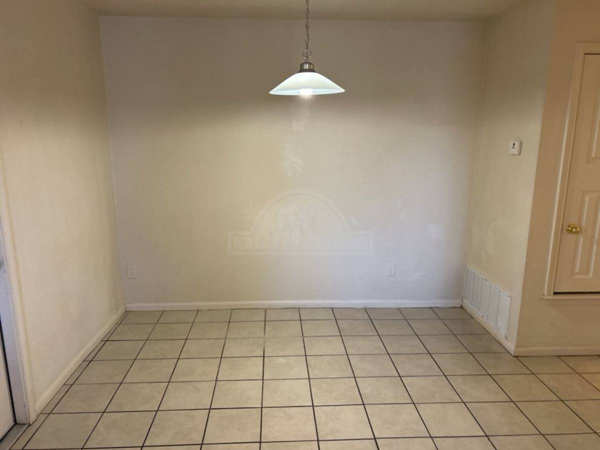 Apartment for rent at 509 W Ave, Copperas Cove, TX 76522
