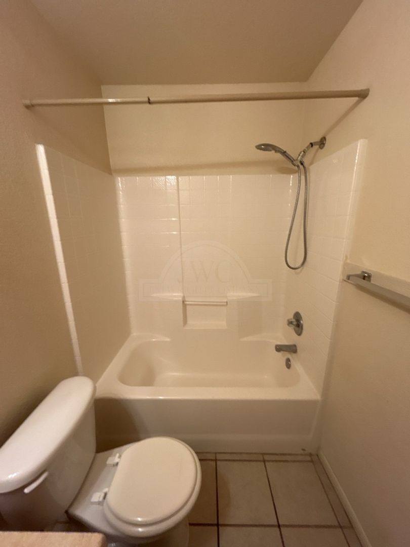Apartment for rent at 509 W Ave, Copperas Cove, TX 76522