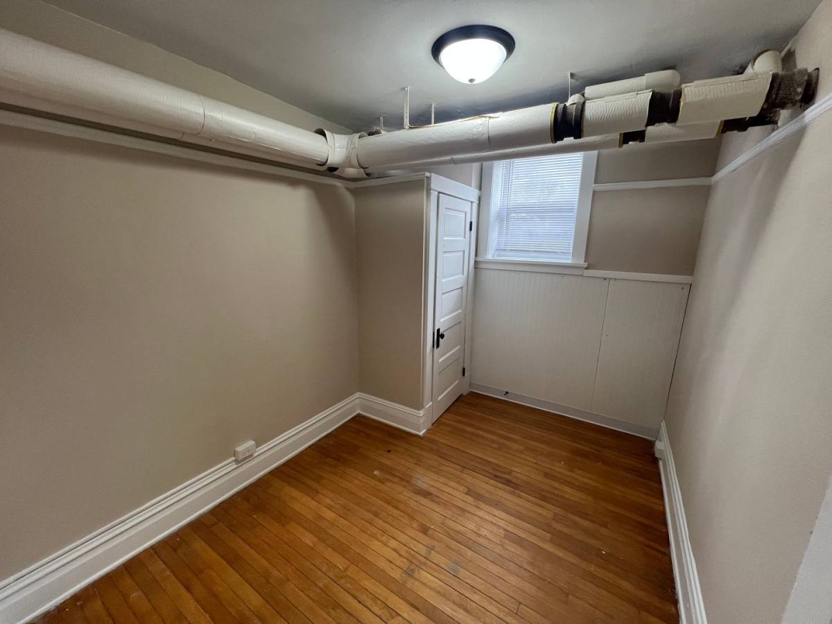 Apartment for rent at 916 E Gorham St, Madison, WI 53703