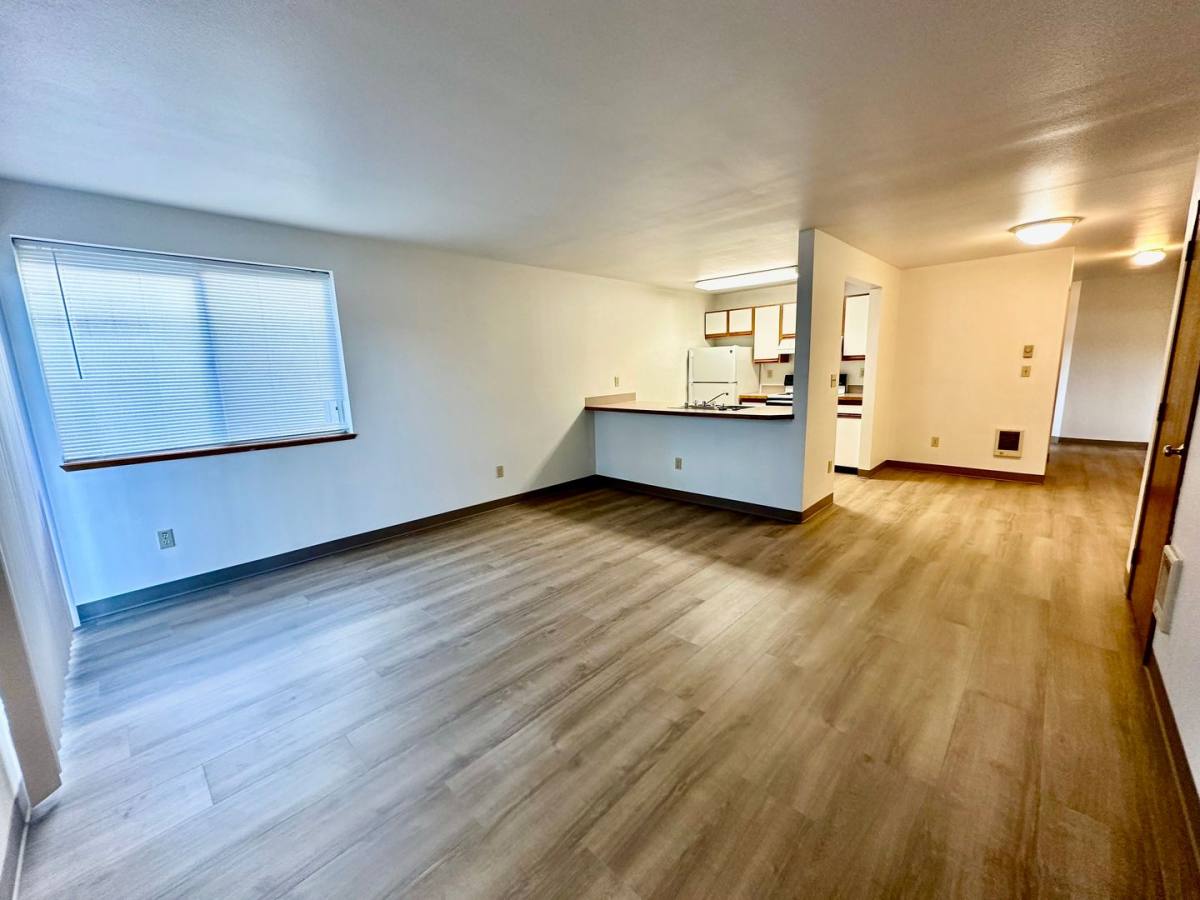 Apartment for rent at 904 Juniper Ave, Ellensburg, WA 98926