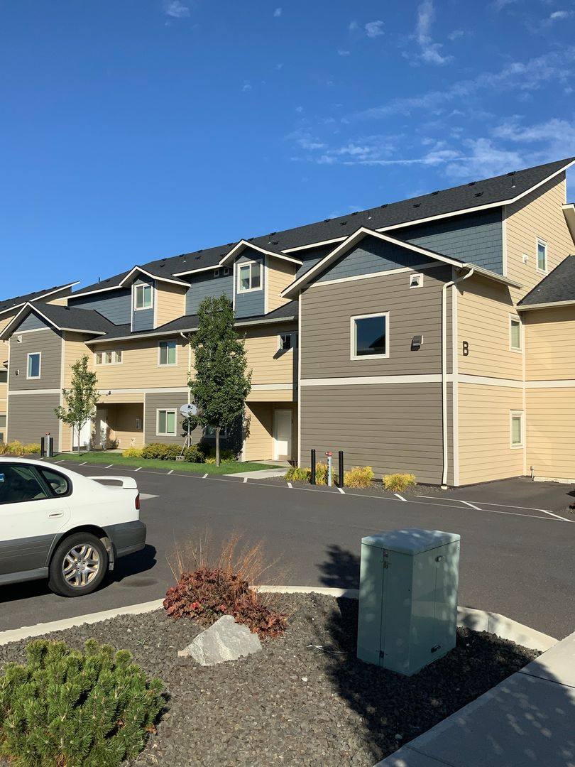 Apartment for rent at 6511 N Cedar Rd, Spokane, WA 99208