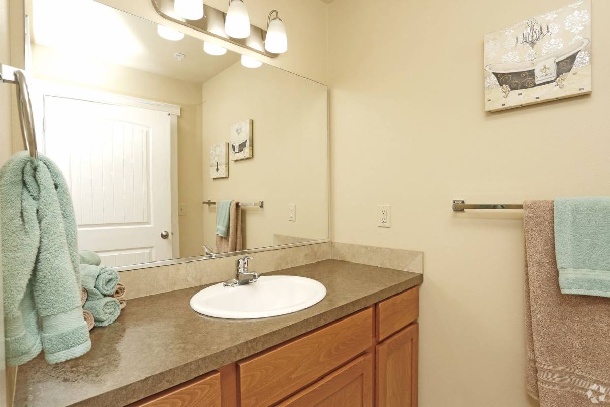 Apartment for rent at 6511 N Cedar Rd, Spokane, WA 99208