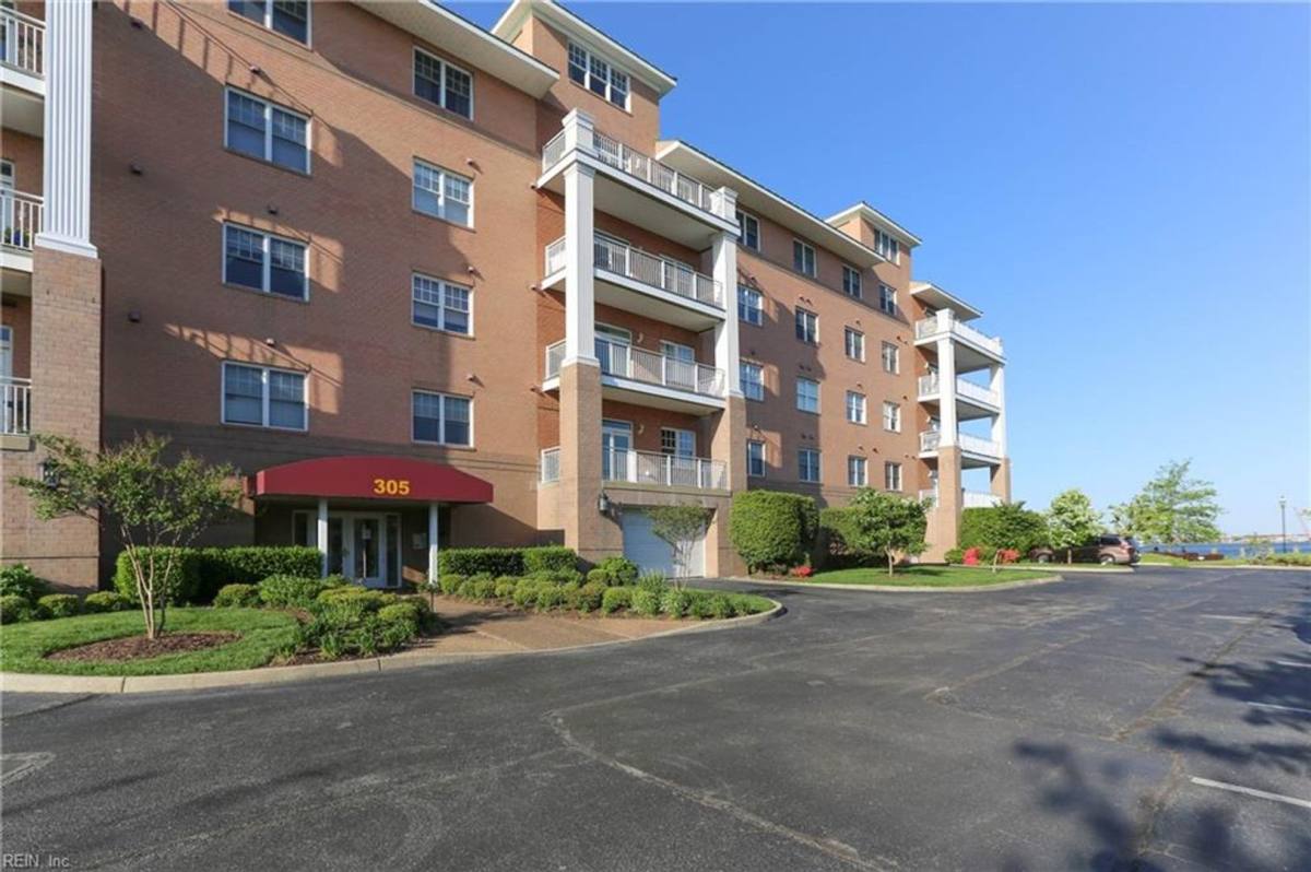 Condo for rent at 305 Brooke Ave #103, Norfolk, VA 23510