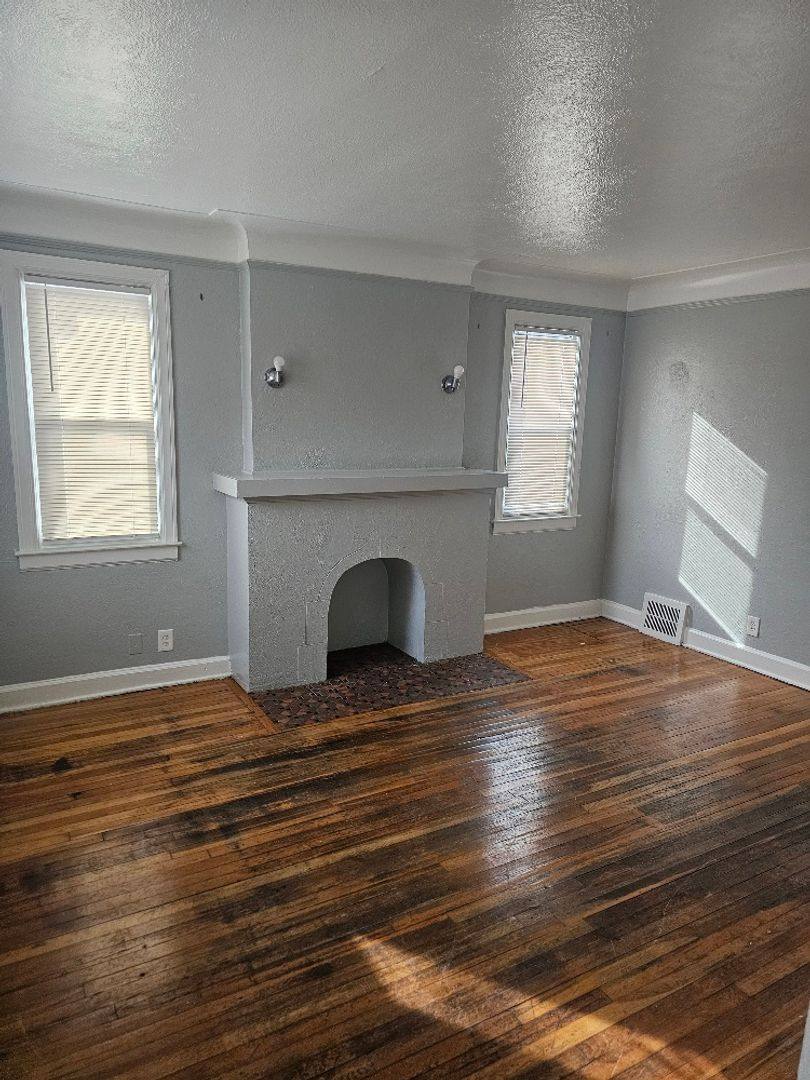 House for rent at 16505 Stansbury St, Detroit, MI 48235