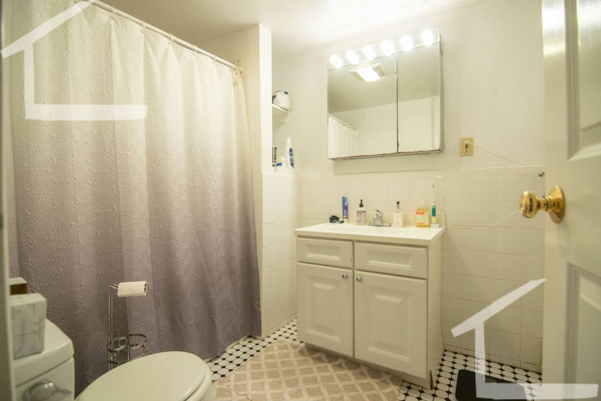 Apartment for rent at 22 Glenville Ave #1D, Allston, MA 02134