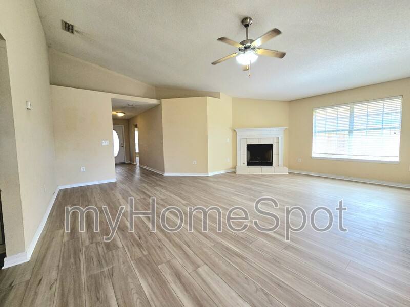 House for rent at 4721 Ashley Place Blvd, Milton, FL 32571