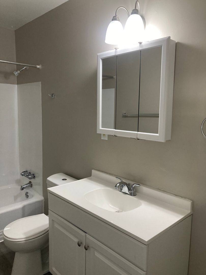 Apartment for rent at 7559 Mentor Ave, Mentor, OH 44060