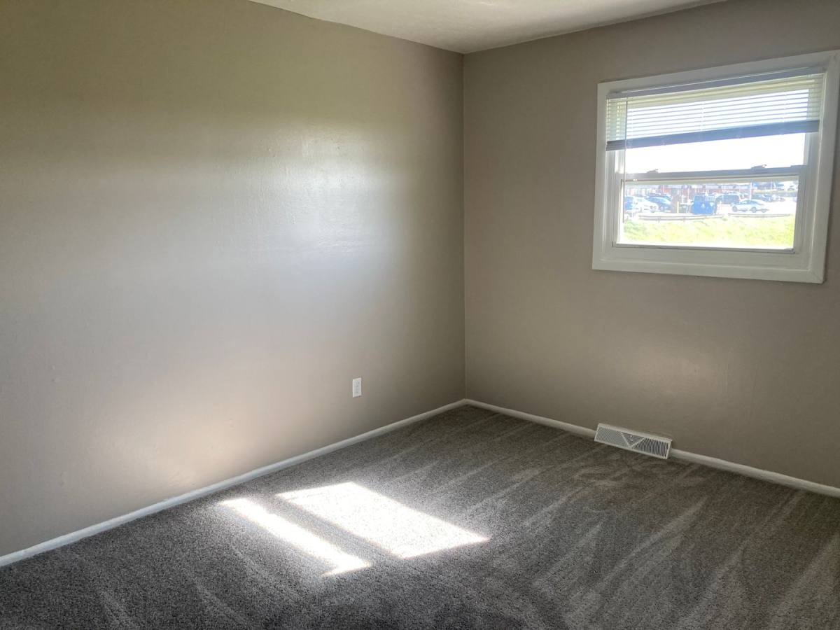 Apartment for rent at 7559 Mentor Ave, Mentor, OH 44060