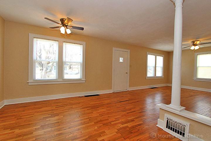 House for rent at 1102 N W End Blvd, Cape Girardeau, MO 63701