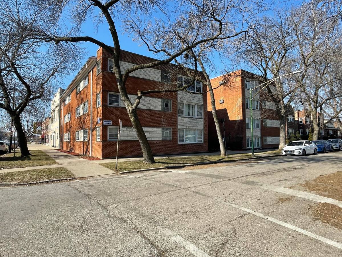 Apartment for rent at 2402 N New England Ave, Elmwood Park, IL 60707