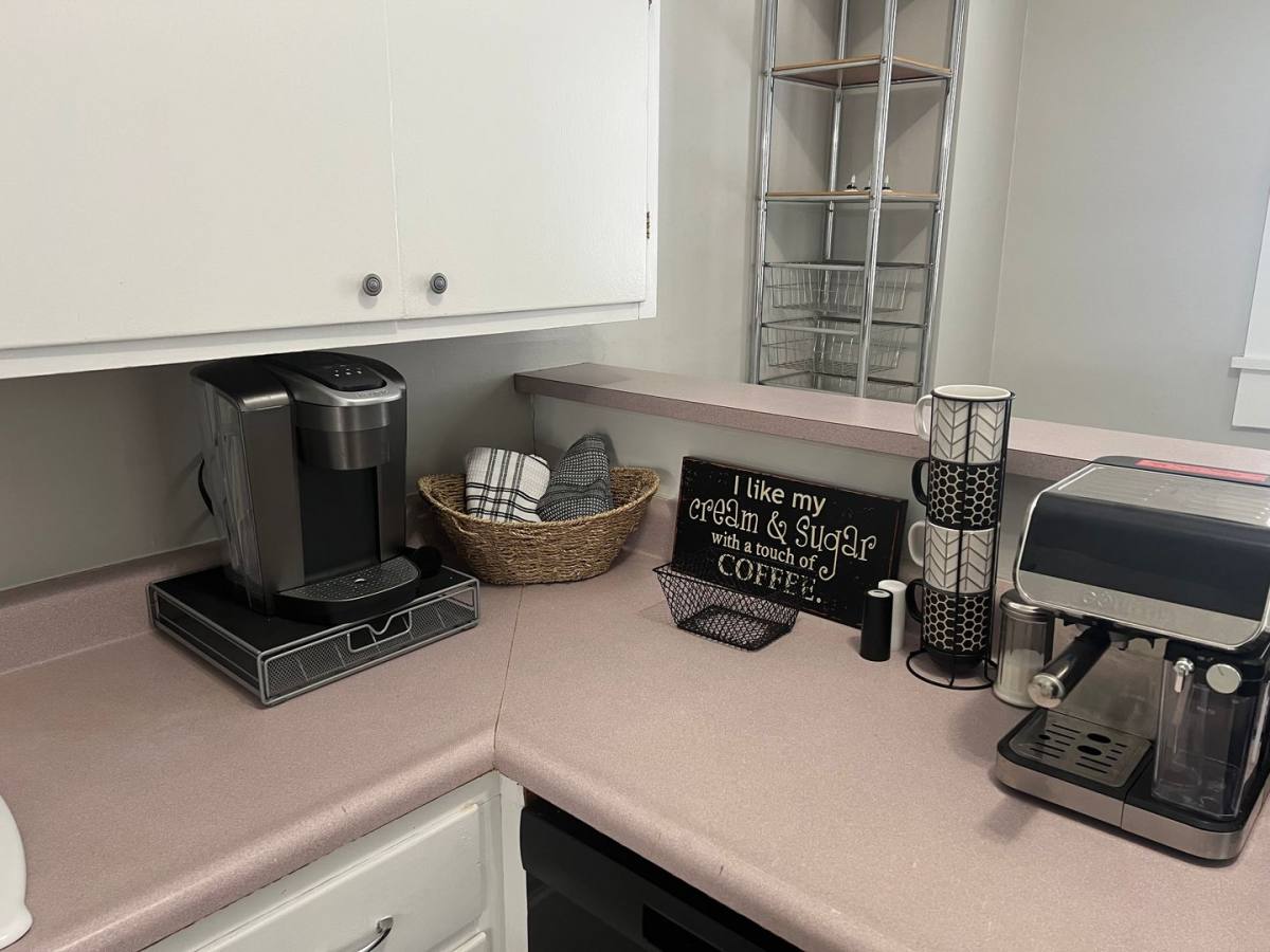 Apartment for rent at 600 S Center St, Terre Haute, IN 47807