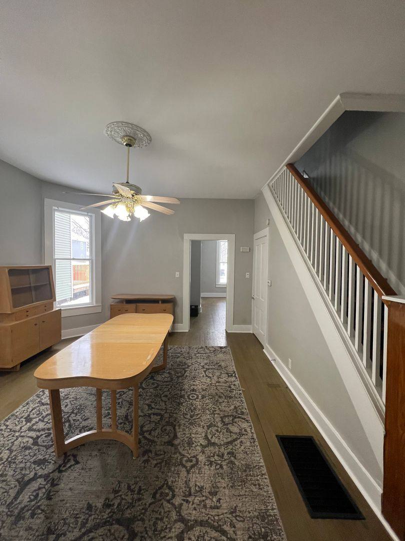 Apartment for rent at 600 S Center St, Terre Haute, IN 47807