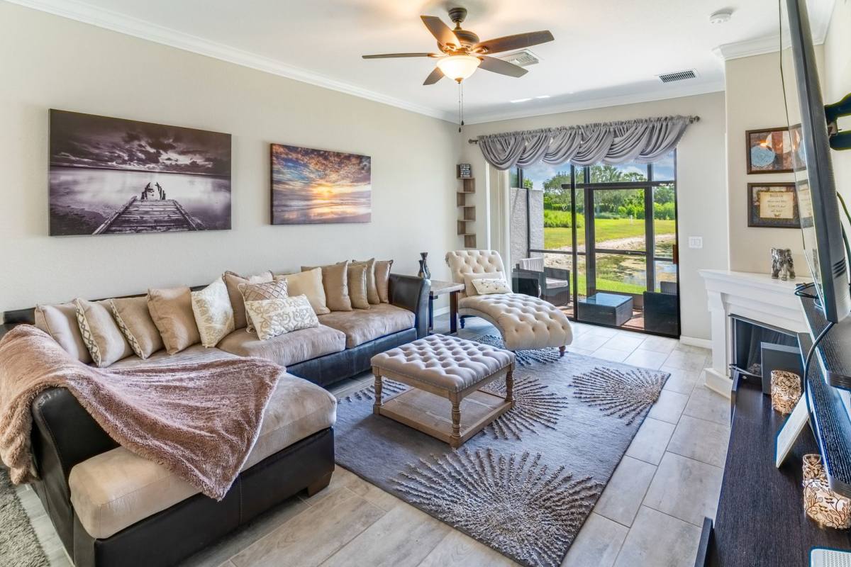House for rent at 1414 Oceania Dr S, Naples, FL 34113