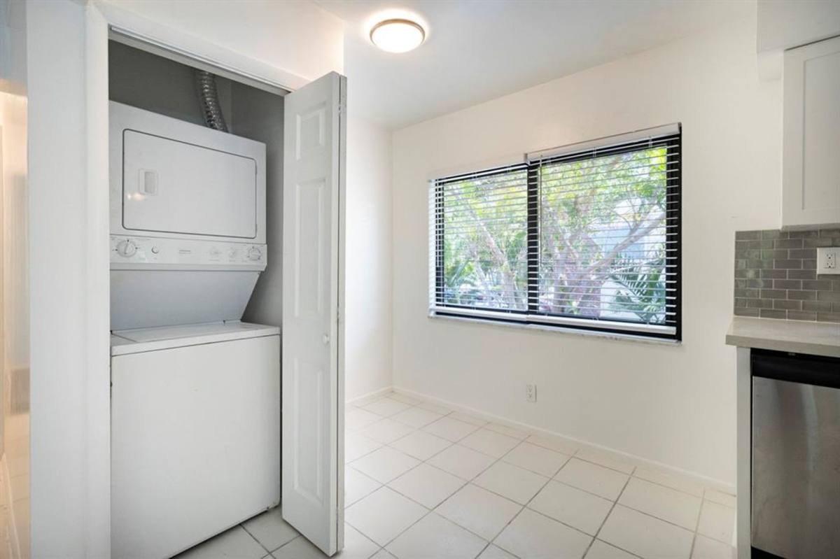 Apartment for rent at 1790 SE 23 Ave, Fort Lauderdale, FL 33316