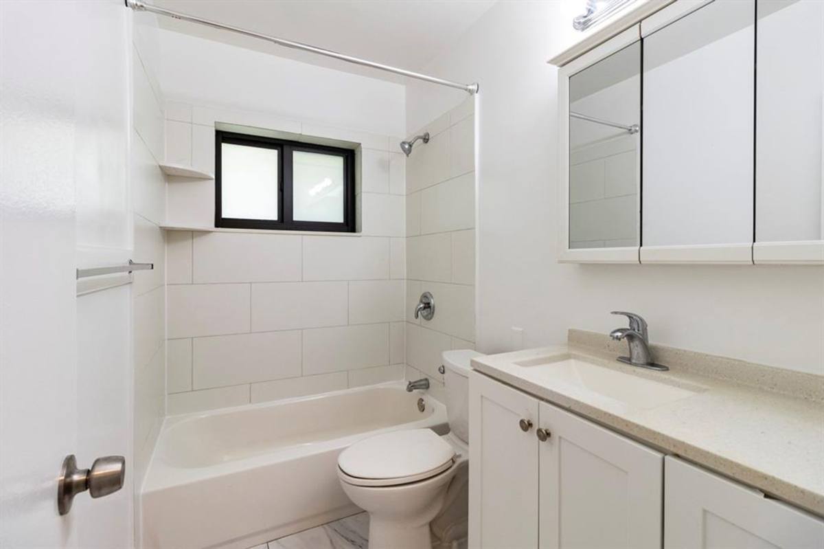 Apartment for rent at 1790 SE 23 Ave, Fort Lauderdale, FL 33316