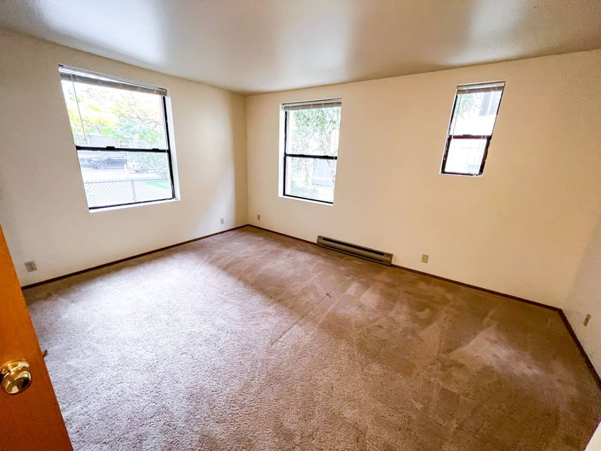 Apartment for rent at 1215 Seneca St, Seattle, WA 98101