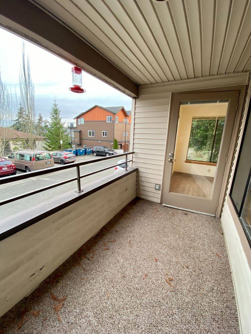 Apartment for rent at 2501 E Madison St, Seattle, WA 98112