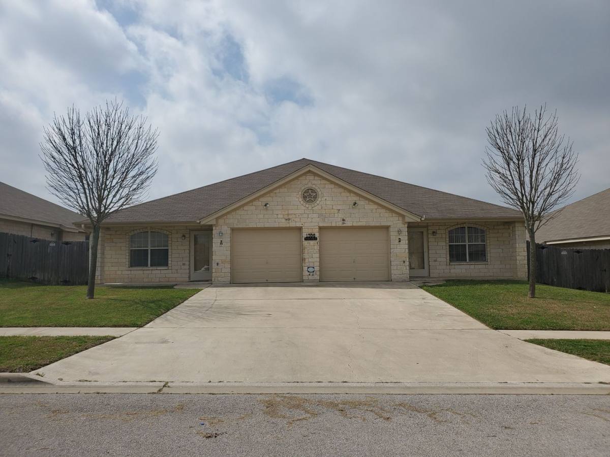 1306 Powder River Dr, Killeen, TX 76549