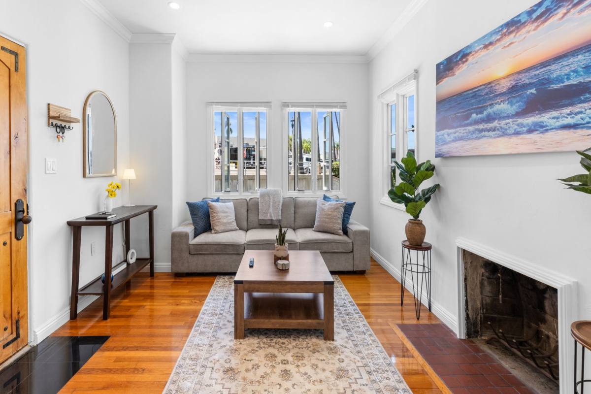 House for rent at 1303 Cave St, La Jolla, CA 92037