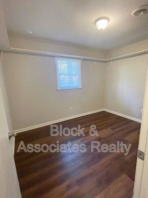 Apartment for rent at 115 College St #1, Thomasville, NC 27360
