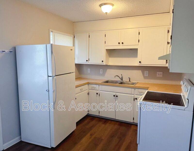 Apartment for rent at 115 College St #1, Thomasville, NC 27360
