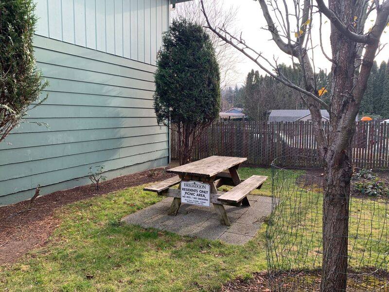Apartment for rent at 2633 SE 145th Ave, Portland, OR 97236