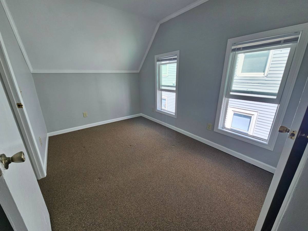 Apartment for rent at 120 N St, Burlington, VT 05401
