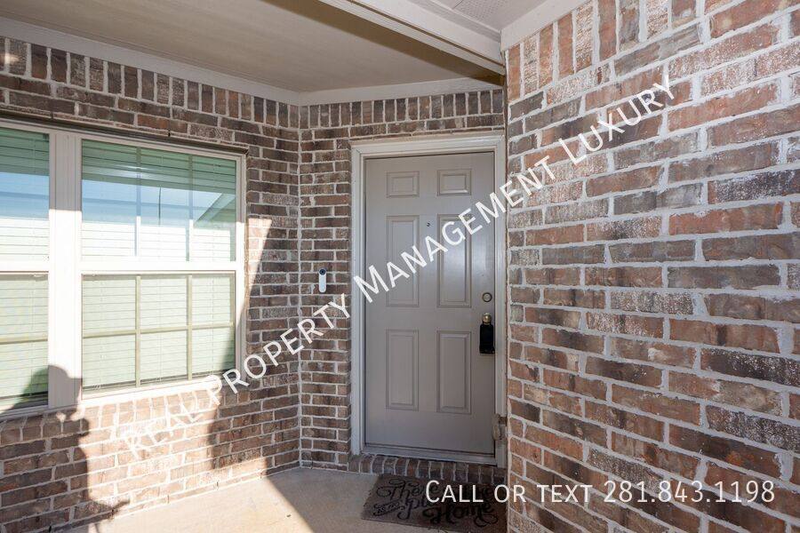Apartment for rent at 5403 Rosser Ruby Way, Brookshire, TX 77423