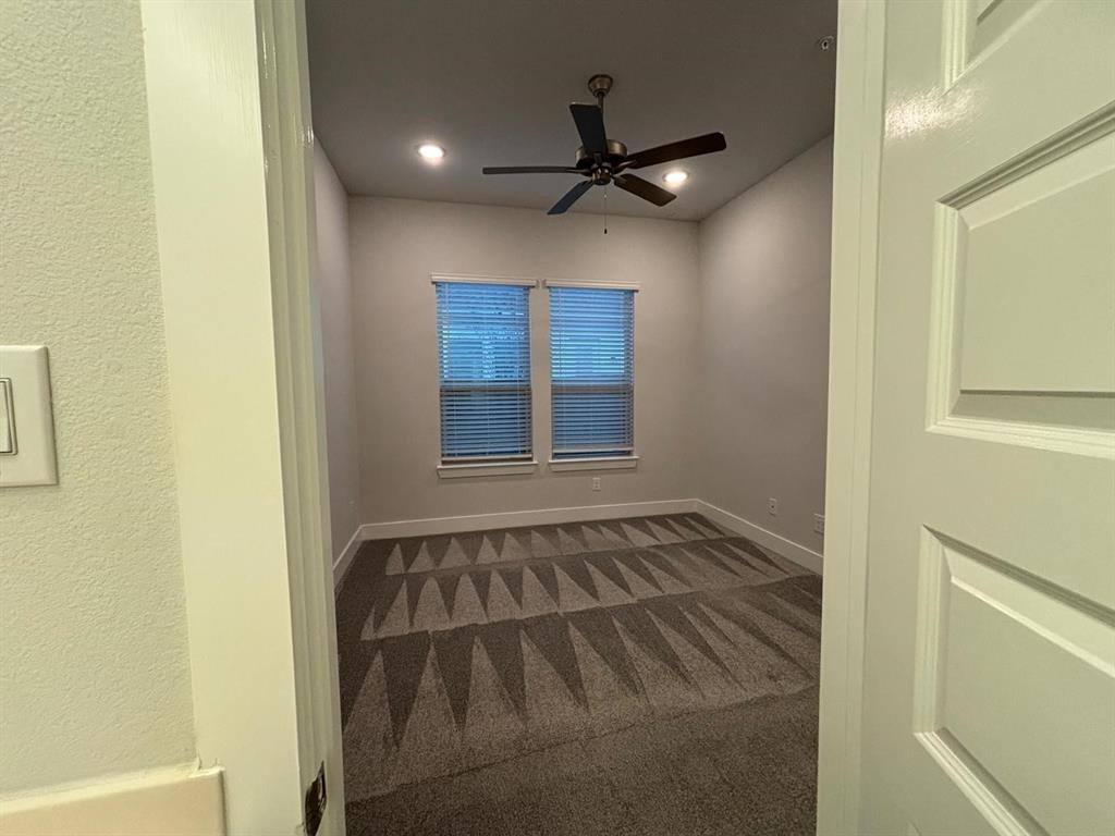 Townhouse for rent at 825 W Mayfield Rd #224, Arlington, TX 76015