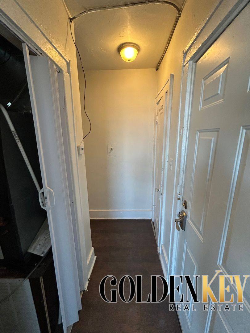 Apartment for rent at 3737 Scovel Place, Detroit, MI 48208